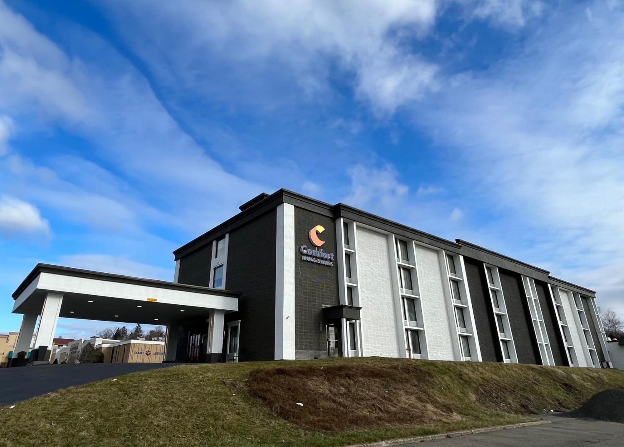 Baymont By Wyndham Johnson City/Binghamton Exteriör bild